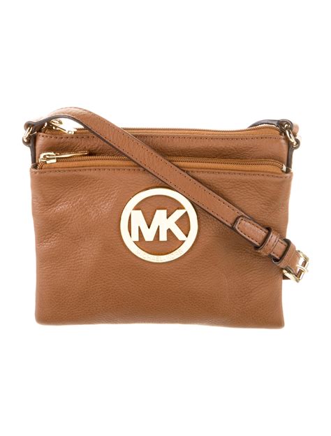 michael michael kors crossbody clutch